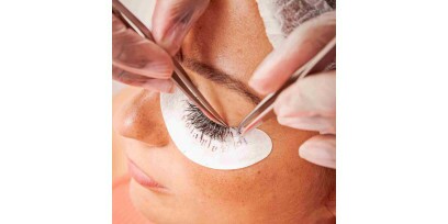 Vale a pena colocar extensão de cílios?