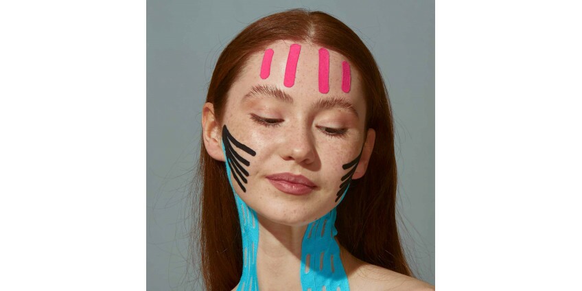Face taping funciona? Técnica com adesivos promete suavizar rugas Face taping funciona? Técnica com adesivos promete suavizar rugas
